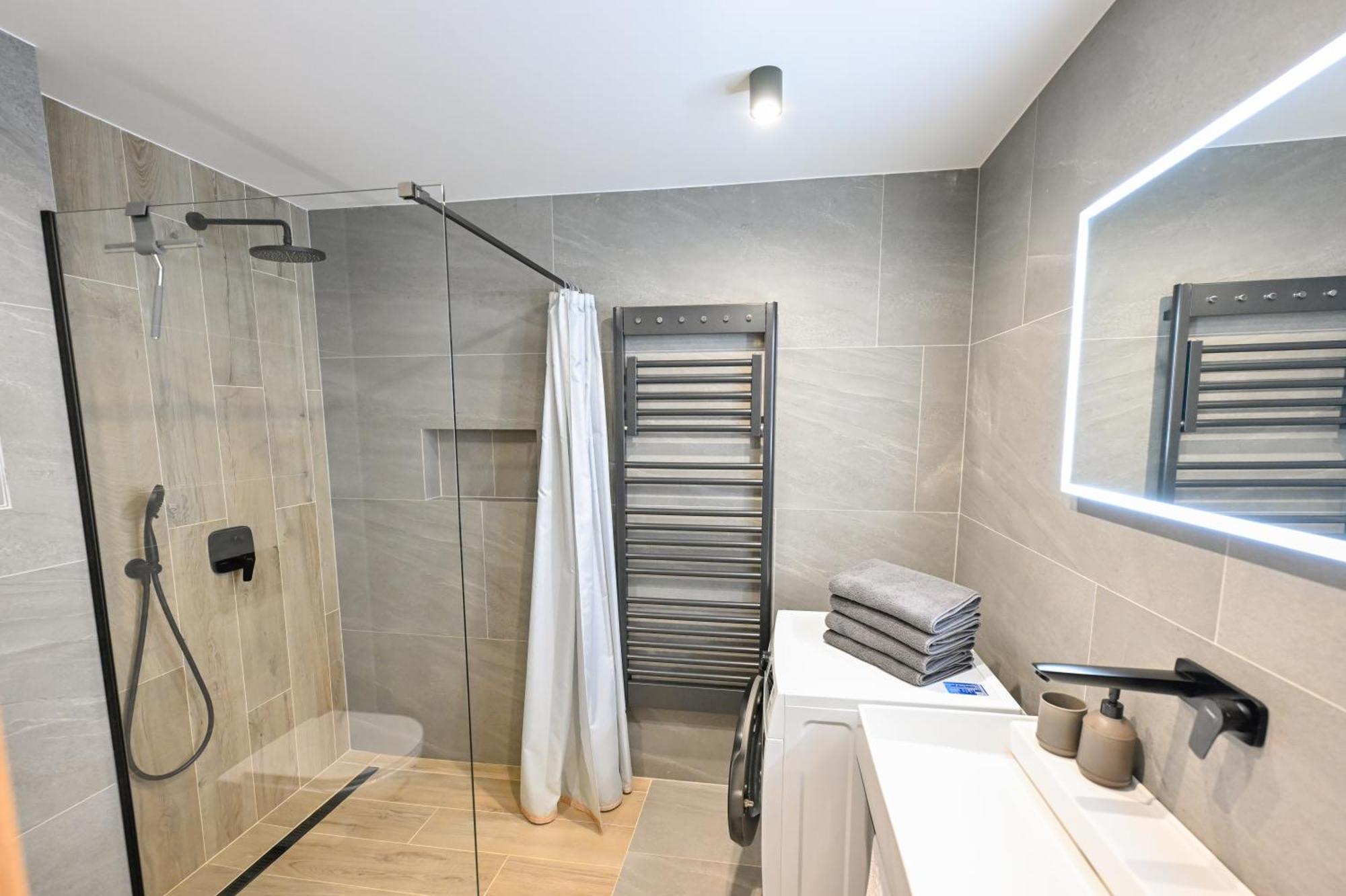 Hotel Ovruc - Rodinny Apartman 111 Strbske Pleso Ngoại thất bức ảnh